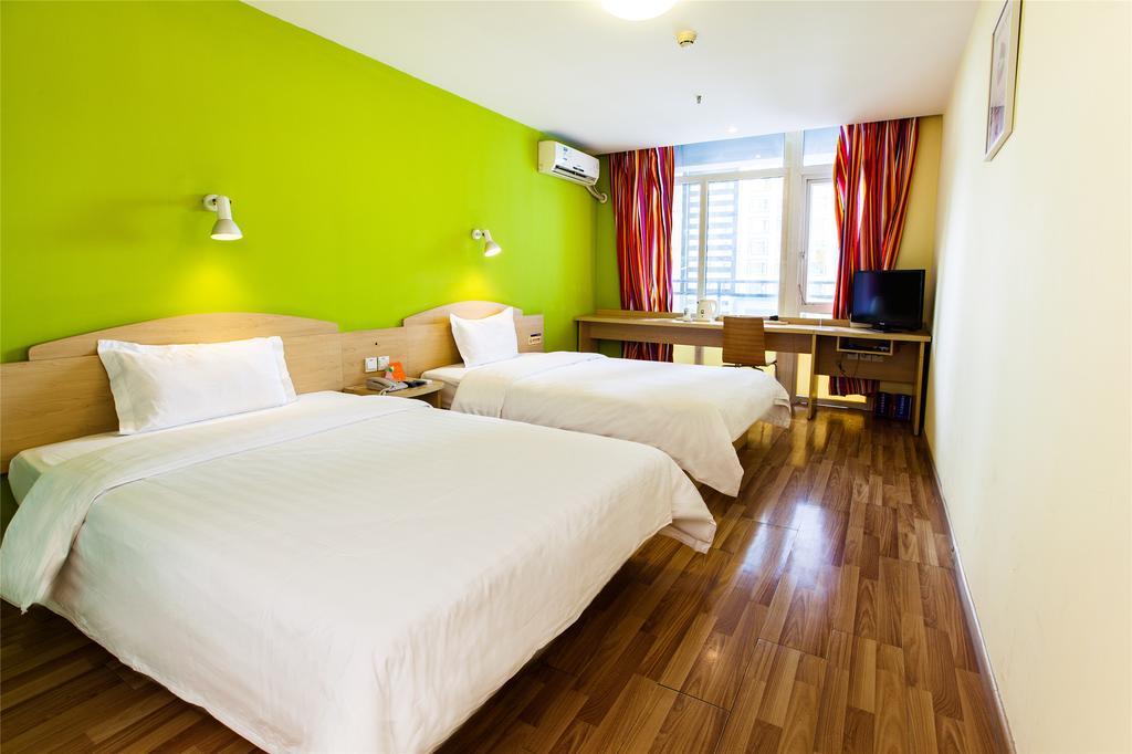 7Days Inn Guilin Railway Station Номер фото