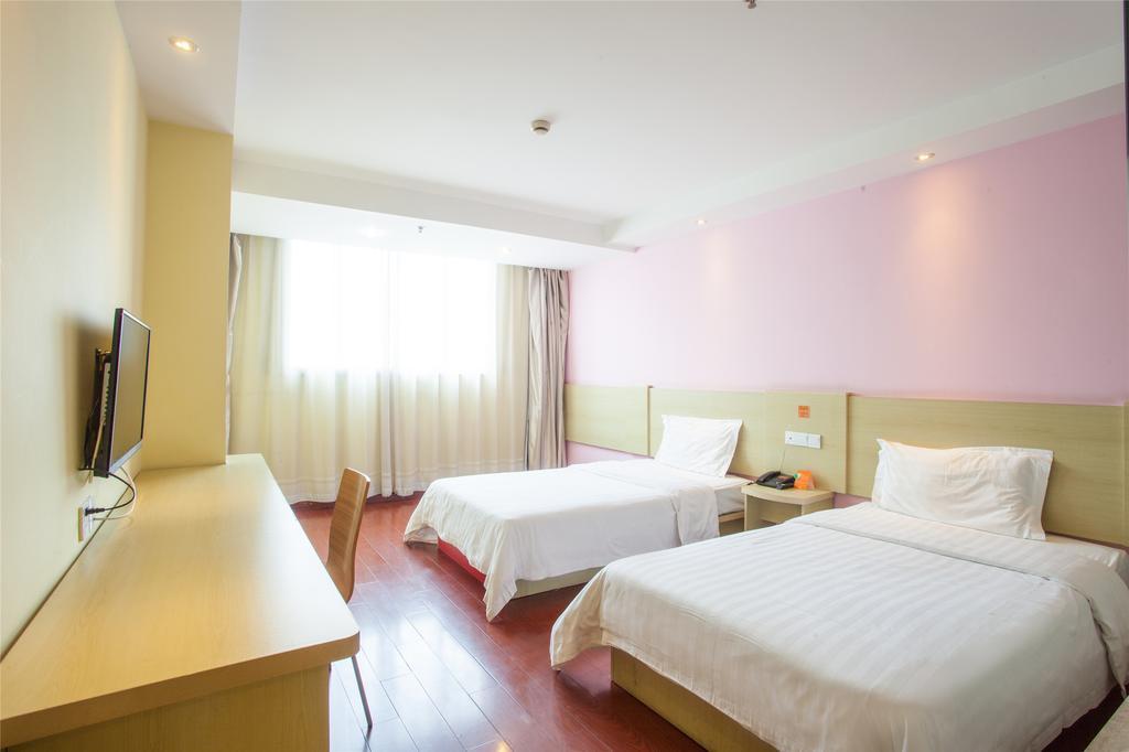 7Days Inn Guilin Railway Station Номер фото