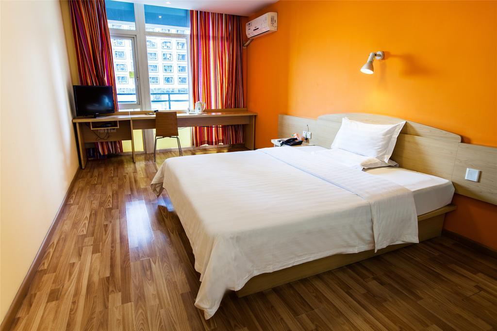 7Days Inn Guilin Railway Station Номер фото